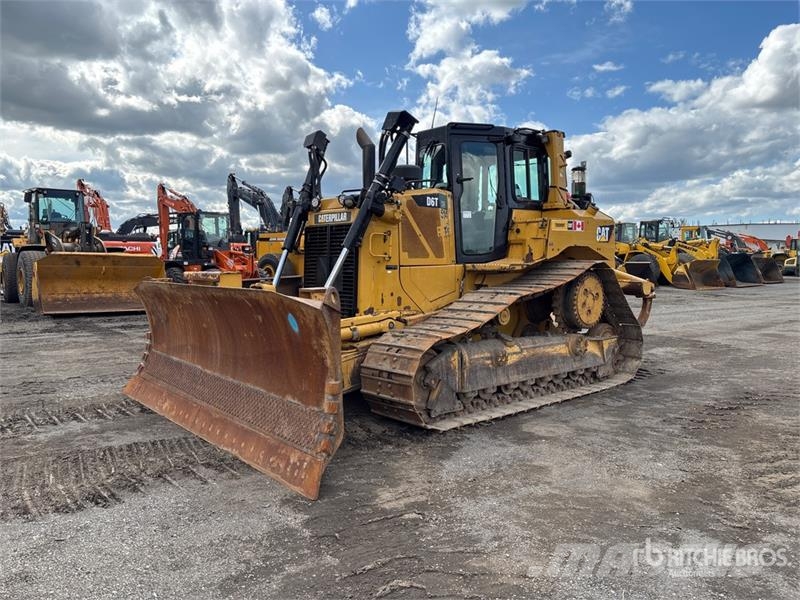 CAT D6T XW Crawler Dozer Гусеничні бульдозери