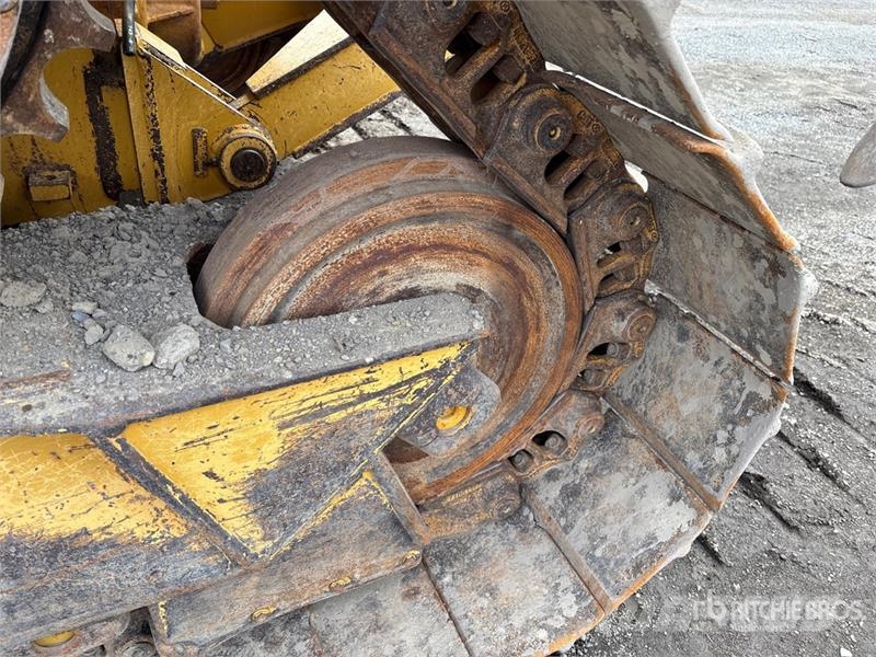 CAT D6T XW Crawler Dozer Гусеничні бульдозери