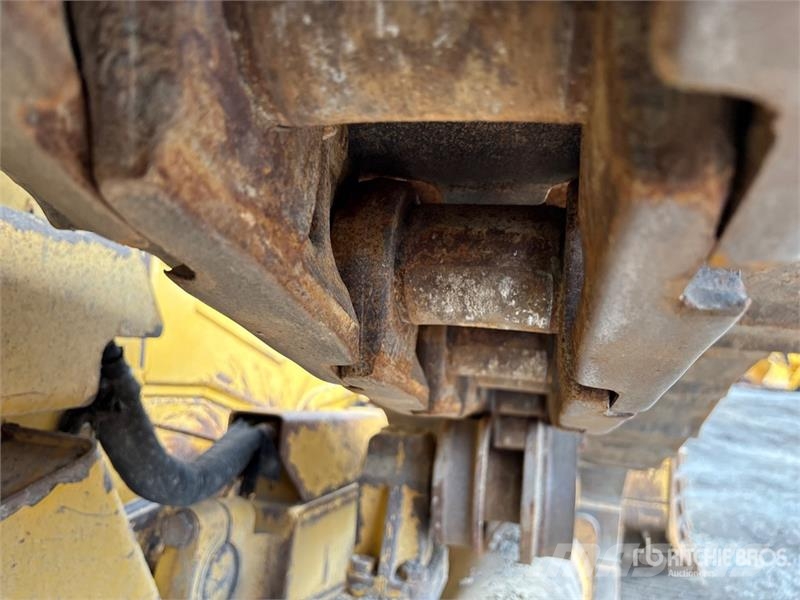 CAT D6T XW Crawler Dozer Гусеничні бульдозери