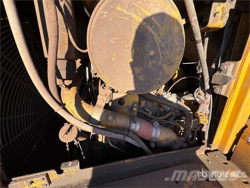 CAT D6T XW Crawler Dozer Bulldozer