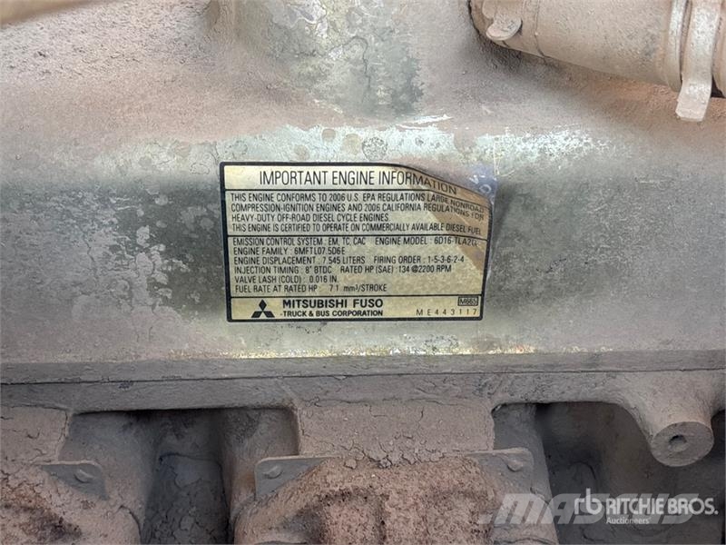CAT DP150 20600 lb Pneumatic Tire Forklift Інше