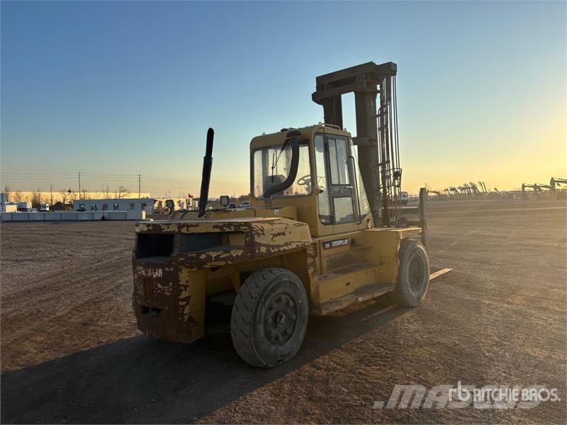CAT DP150 33000 lb Pneumatic Tire Forklift Other