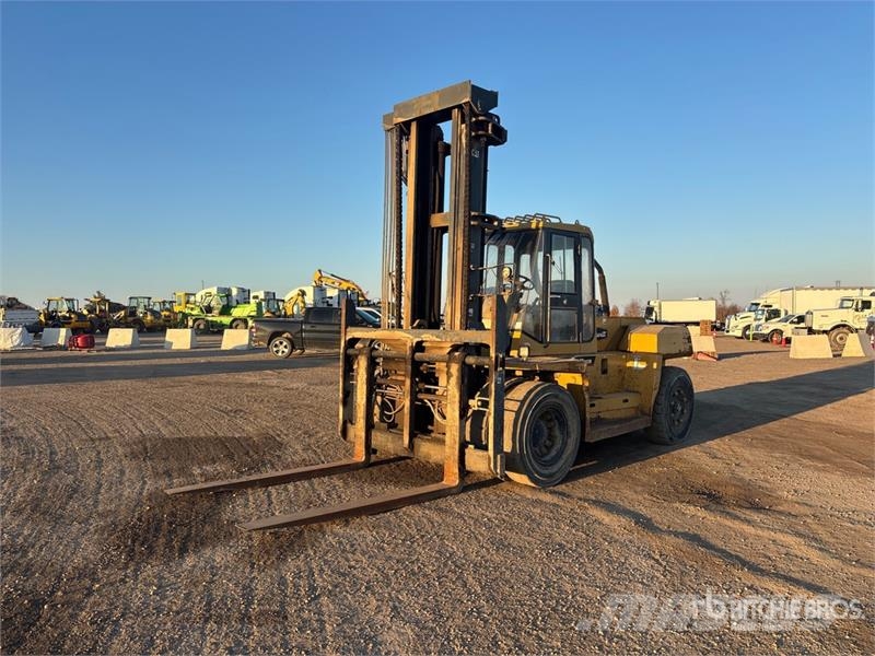 CAT DP150 33000 lb Pneumatic Tire Forklift Other