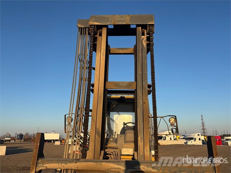 CAT DP150 33000 lb Pneumatic Tire Forklift Other