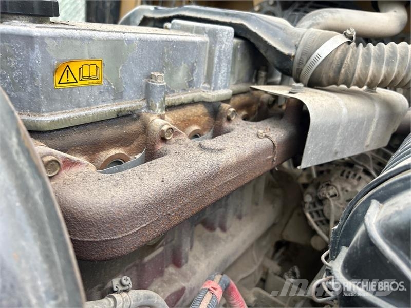 CAT DP20K 3300 lb Forklift Інше