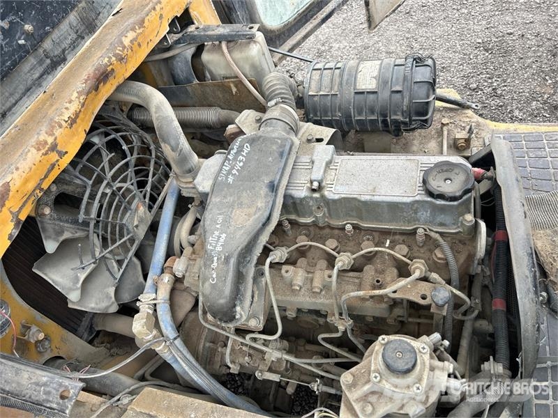 CAT DP20K 3300 lb Forklift Інше