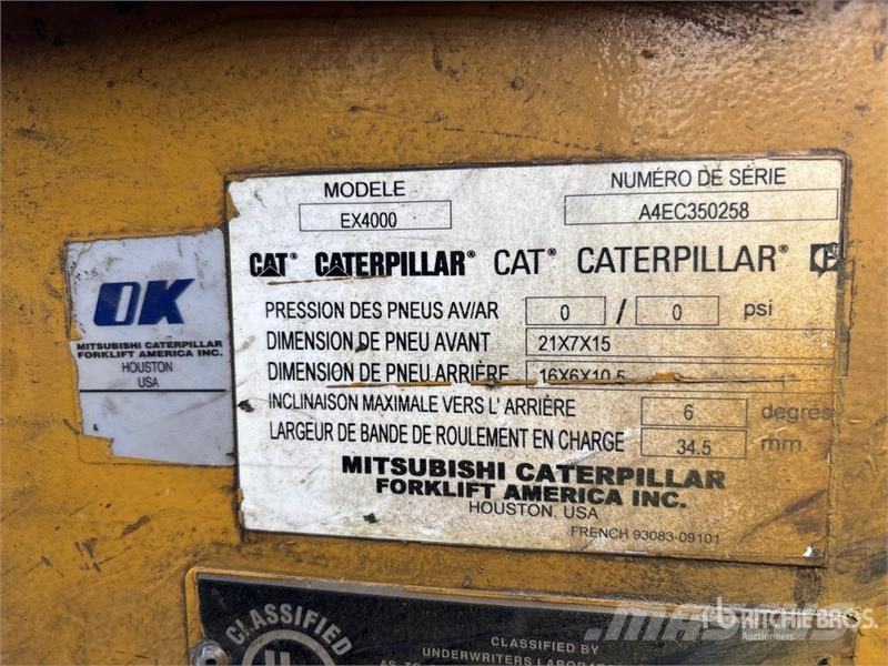 CAT EX4000 4000 lb Electric Forklift (Inoperable) Elmotviktstruckar