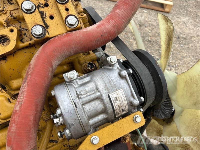 CAT Excavator Engine Moteur