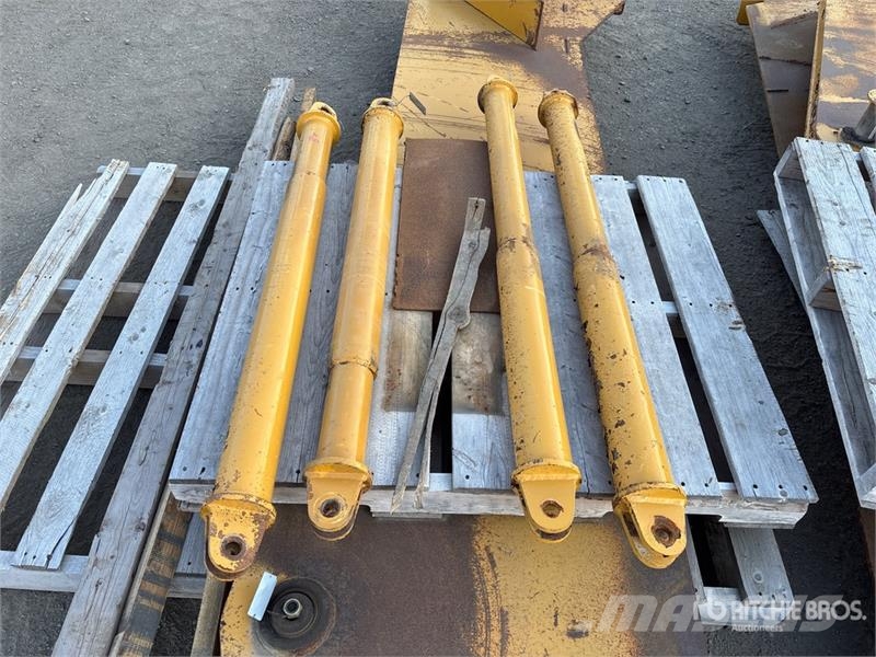 CAT Haul Truck Tailgate - Fits Cat 775 Andere Zubehörteile