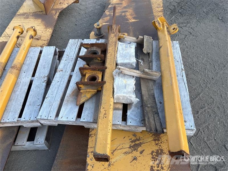 CAT Haul Truck Tailgate - Fits Cat 775 Andere Zubehörteile
