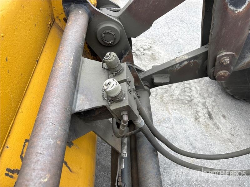 CAT IT38G Wielladers