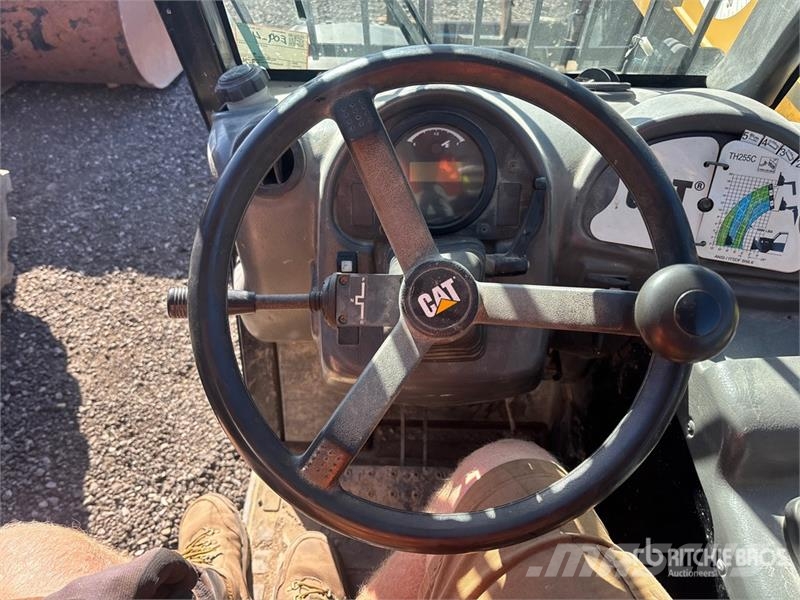 CAT TH255C مناولات متداخلة