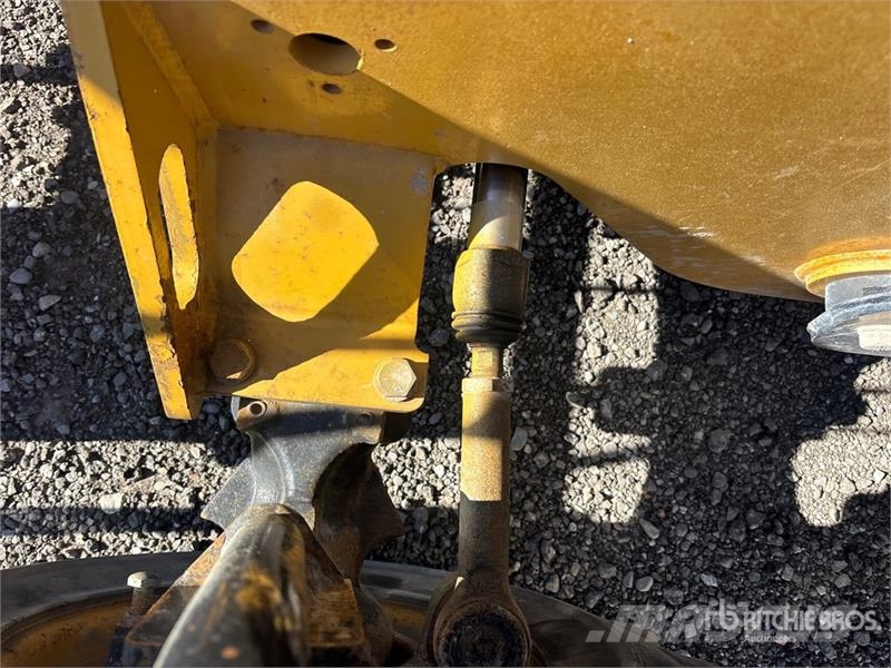 CAT TH255C مناولات متداخلة