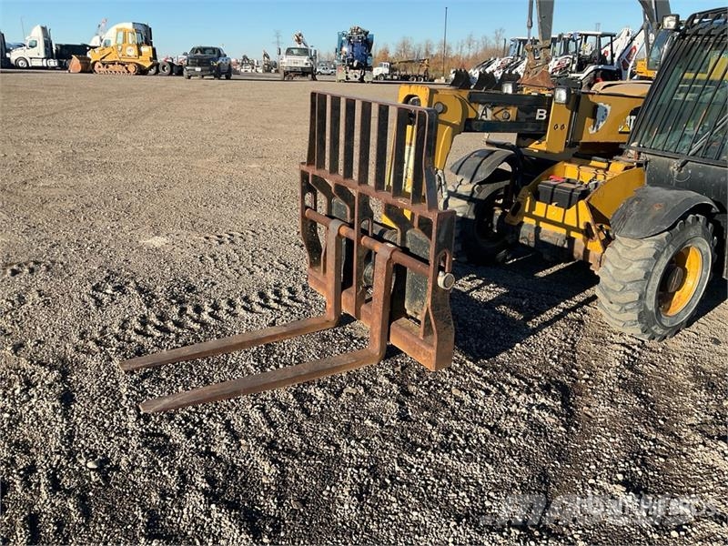CAT TH255C Teleskoplader