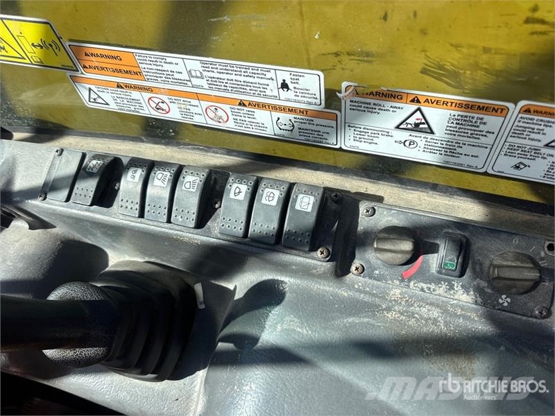 CAT TH255C مناولات متداخلة