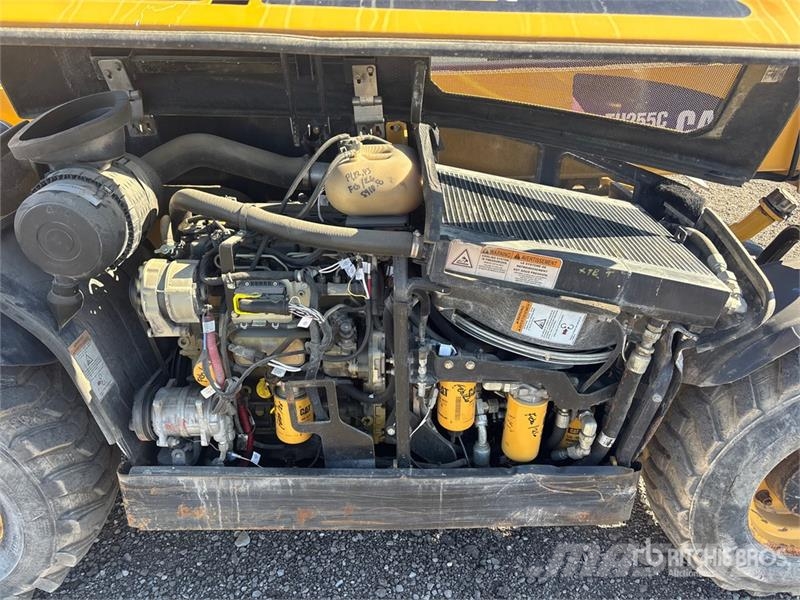 CAT TH255C مناولات متداخلة