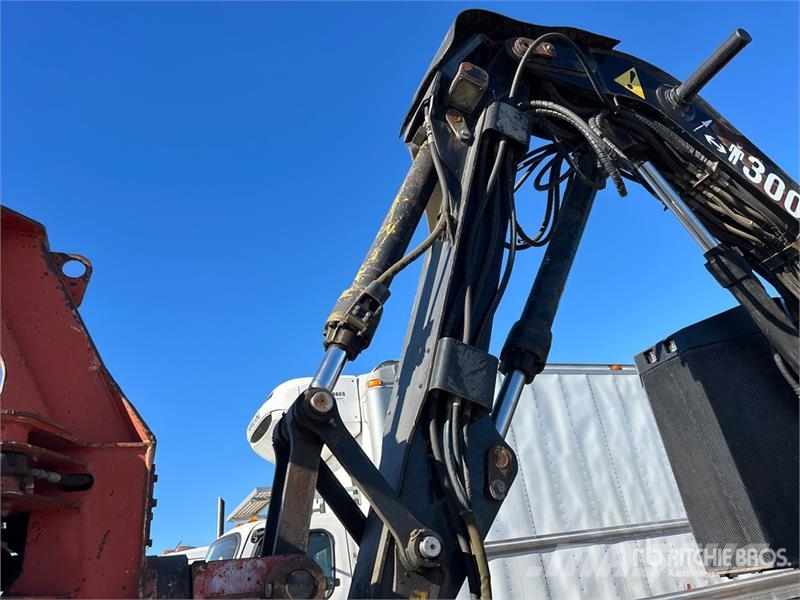 CAT TK721 Track Feller Buncher Forstanhänger/Rückewagen