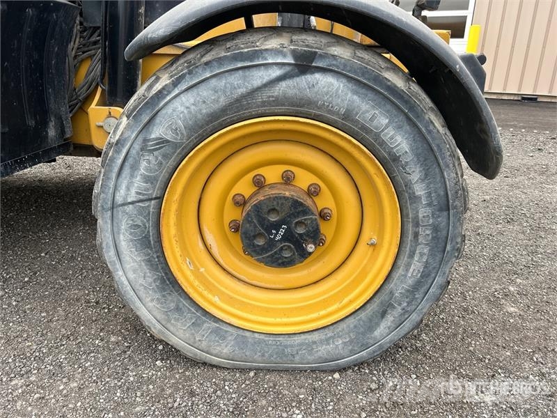 CAT TL1055C Teleskopiskie manipulatori