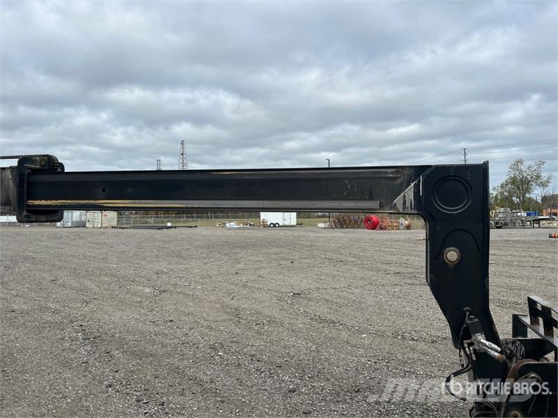CAT TL1055C Teleskopiskie manipulatori