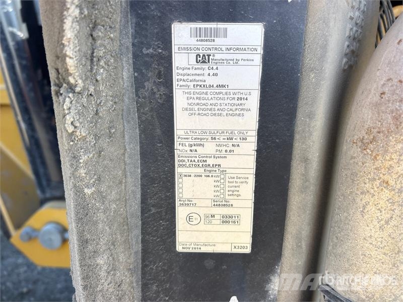 CAT TL1055C مناولات متداخلة