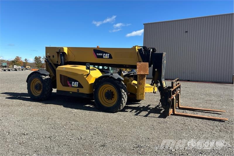 CAT TL1055C مناولات متداخلة