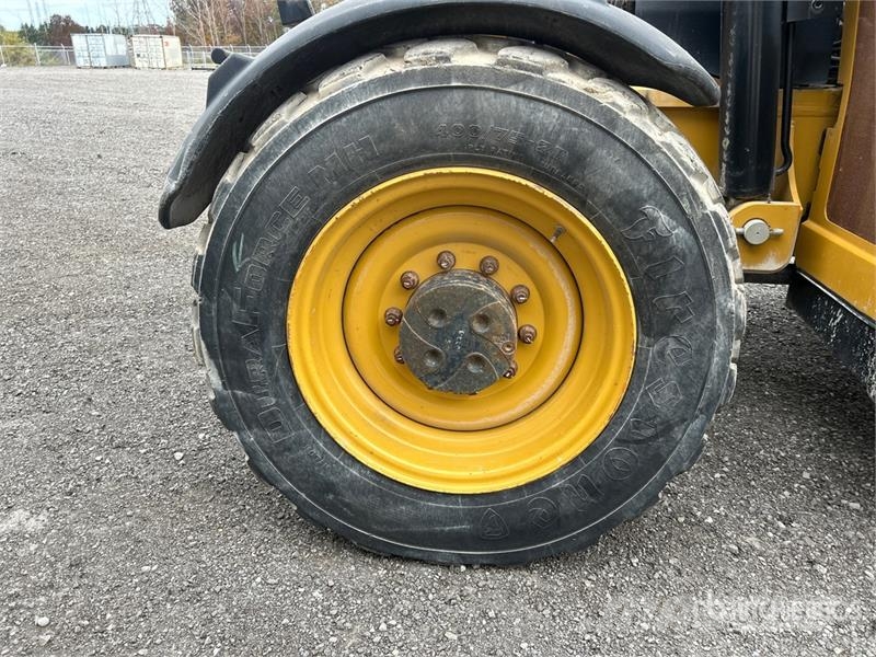 CAT TL1055C Teleskopiskie manipulatori