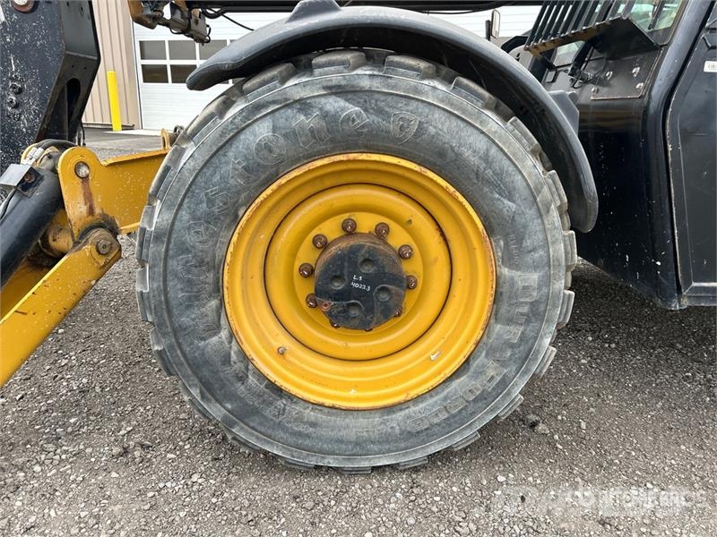 CAT TL1055C Teleskopiskie manipulatori