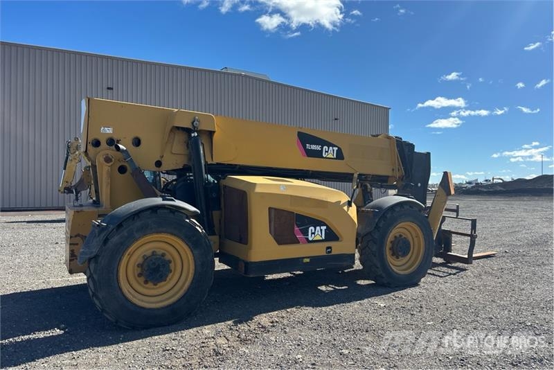 CAT TL1055C مناولات متداخلة