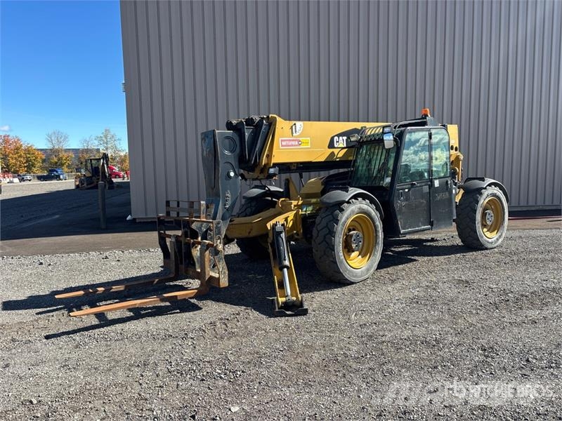 CAT TL1055C مناولات متداخلة