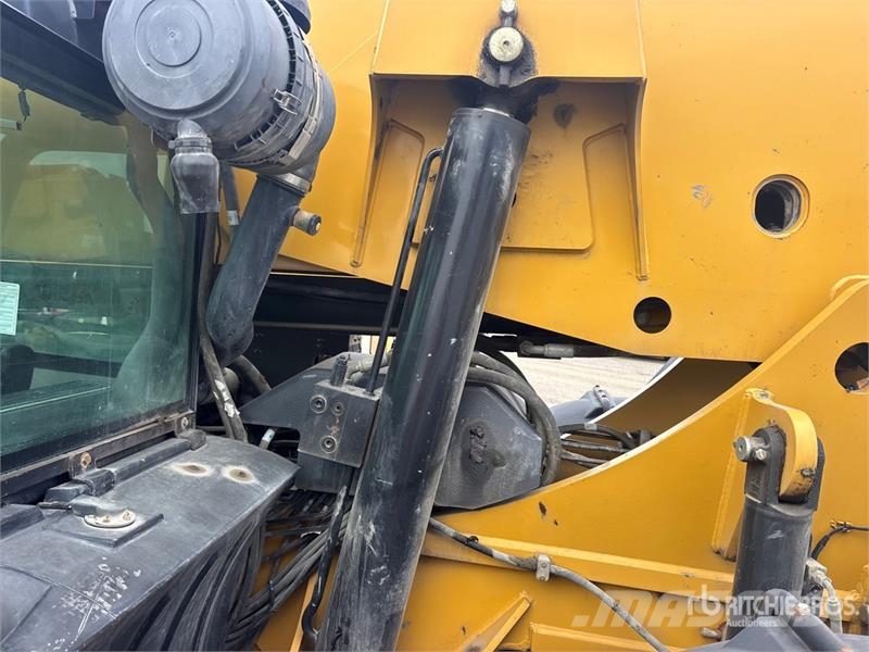 CAT TL1255C Teleskopski viličarji