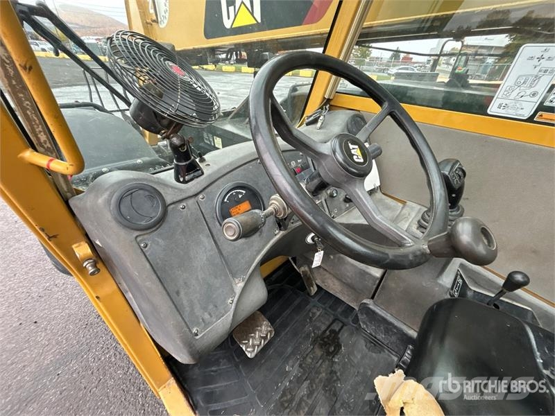 CAT TL943 Teleskoplader