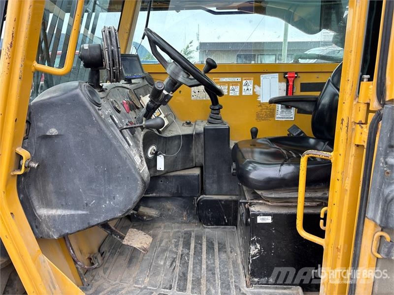 CAT TL943 Τηλεσκοπικοί ανυψωτές
