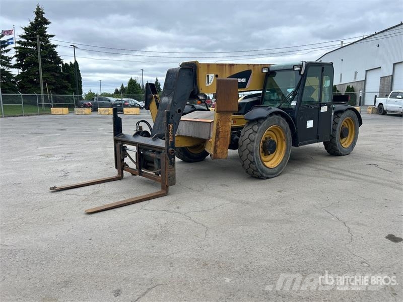 CAT TL943C Telehandler Teleskoplader
