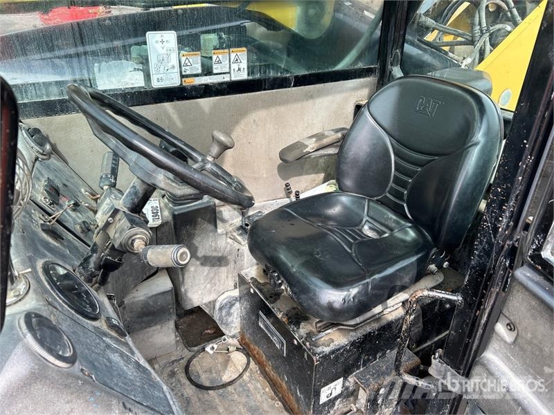CAT TL943C Telehandler Teleskoplader
