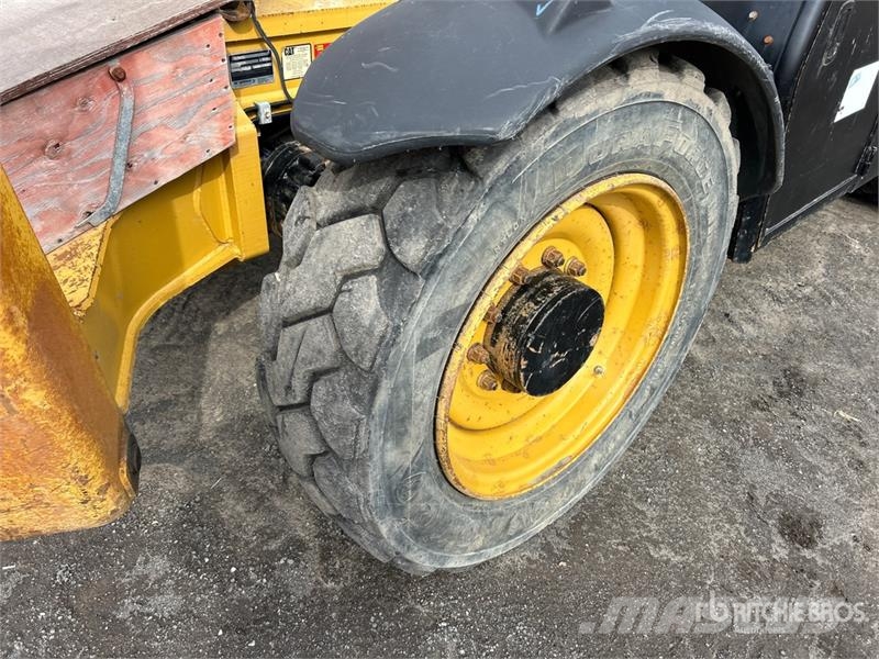 CAT TL943C Telehandler Teleskoplader