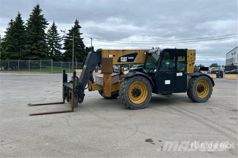CAT TL943C Telehandler Teleskoplader