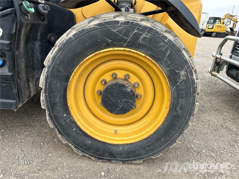 CAT TL943D Telehandler Teleskopski viličarji