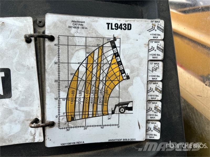 CAT TL943D Telehandler Teleskopski viličarji