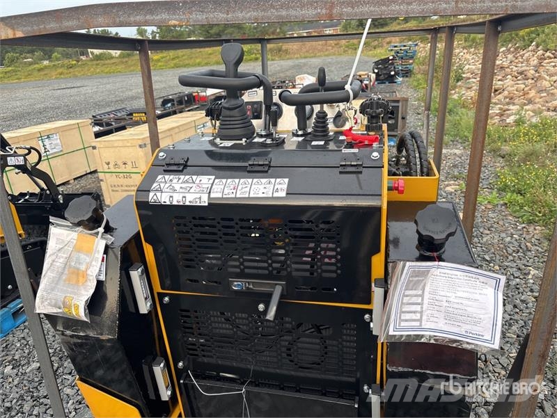 CFG KJT27 Compact Track Loader (Unused) لوادر انزلاقية التوجيه
