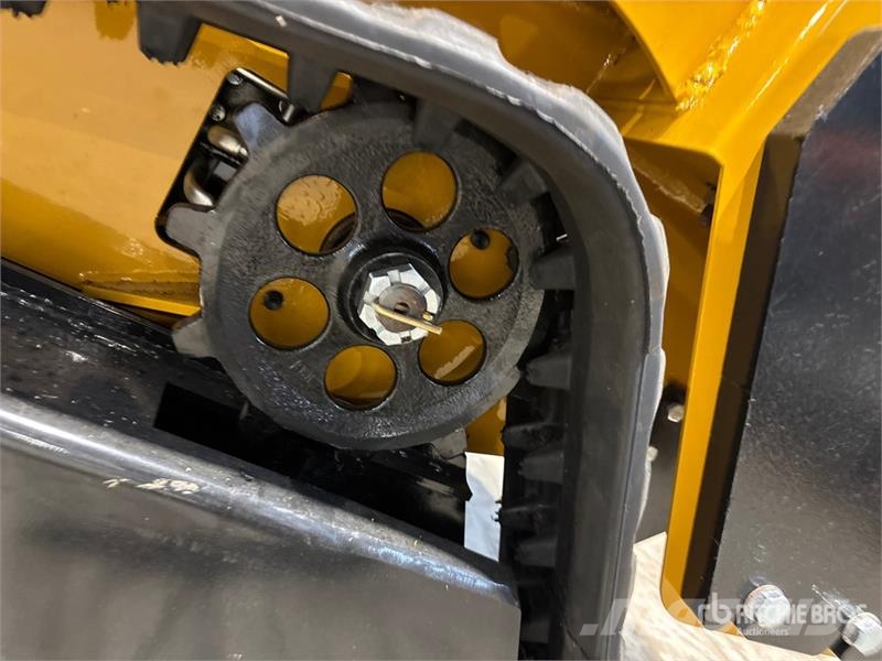 CFG KJT27 Mini Compact Track Loader (Unused) لوادر انزلاقية التوجيه