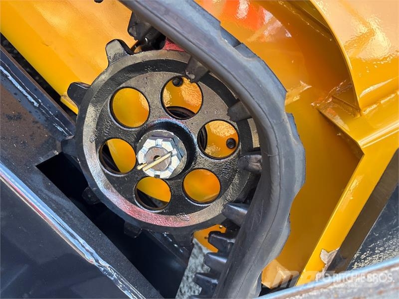 CFG KJT27 Mini Skid Steer Loader (Unused) لوادر انزلاقية التوجيه