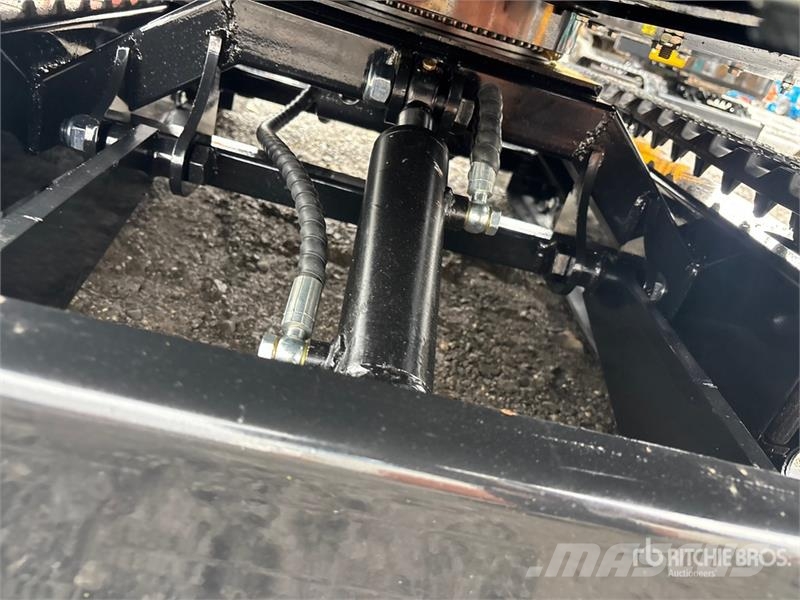 CFG KV16R Mini Excavator (Unused) Mini excavators < 7t