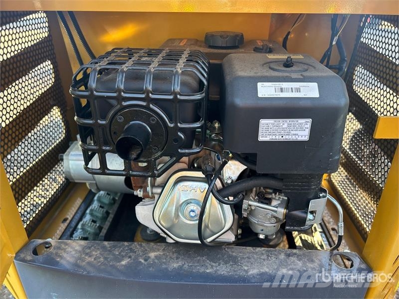 CFG MX12R Mini Excavator (Unused) Mini bagri <7t