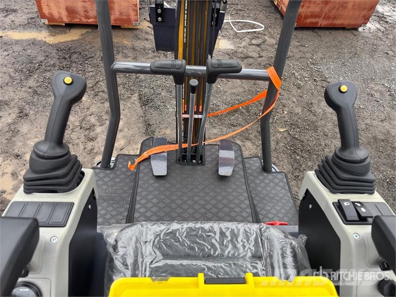 CFG MX15RX Mini Excavator (Unused) Mini excavators < 7t
