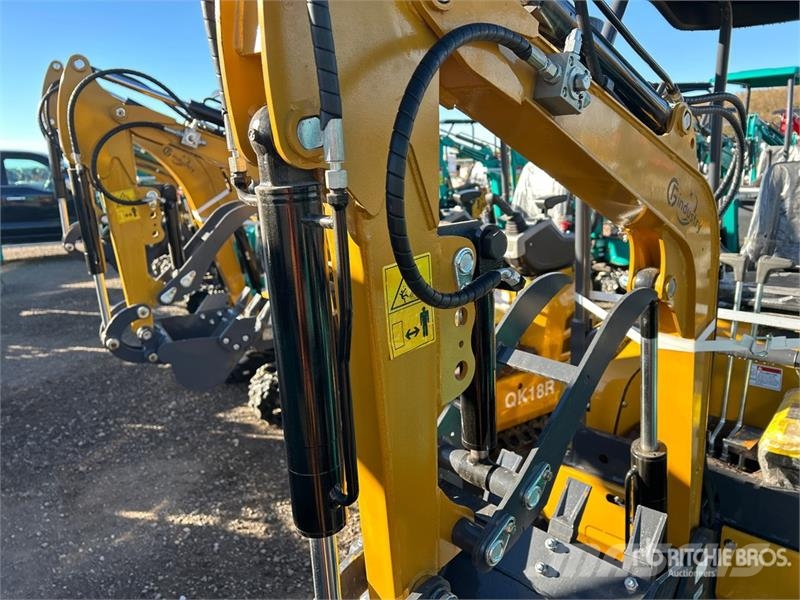 CFG QK18R Mini Excavator (Unused) Miniexcavadoras
