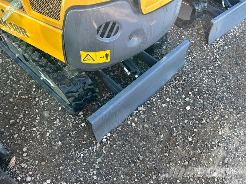 CFG QK18R Mini Excavator (Unused) Miniexcavadoras