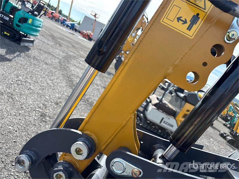 CFG QK18R Mini Excavator (Unused) Mini kotrók < 7t