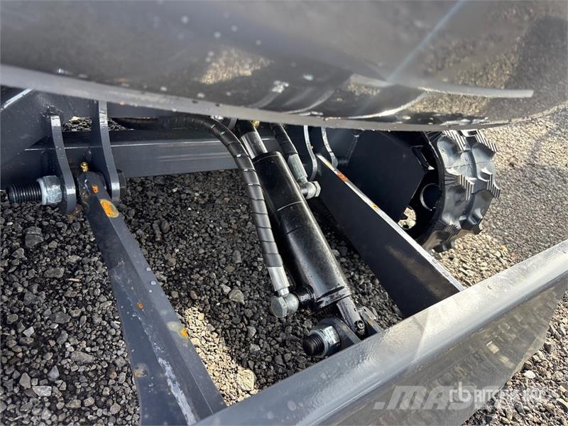 CFG QK18R Mini Excavator (Unused) Mini kotrók < 7t