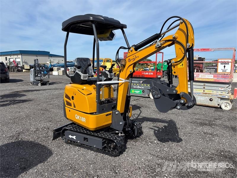 CFG QK18R Mini Excavator (Unused) Mini kotrók < 7t