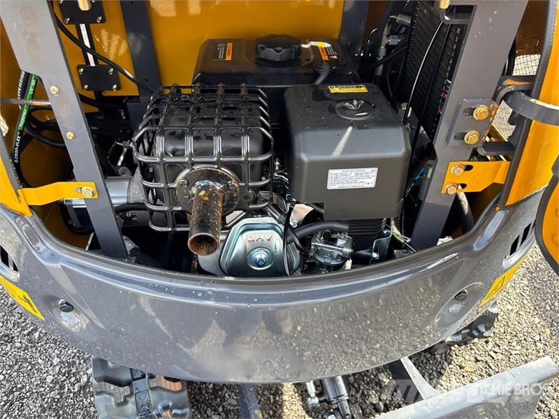 CFG QK18R Mini Excavator (Unused) Mini kotrók < 7t